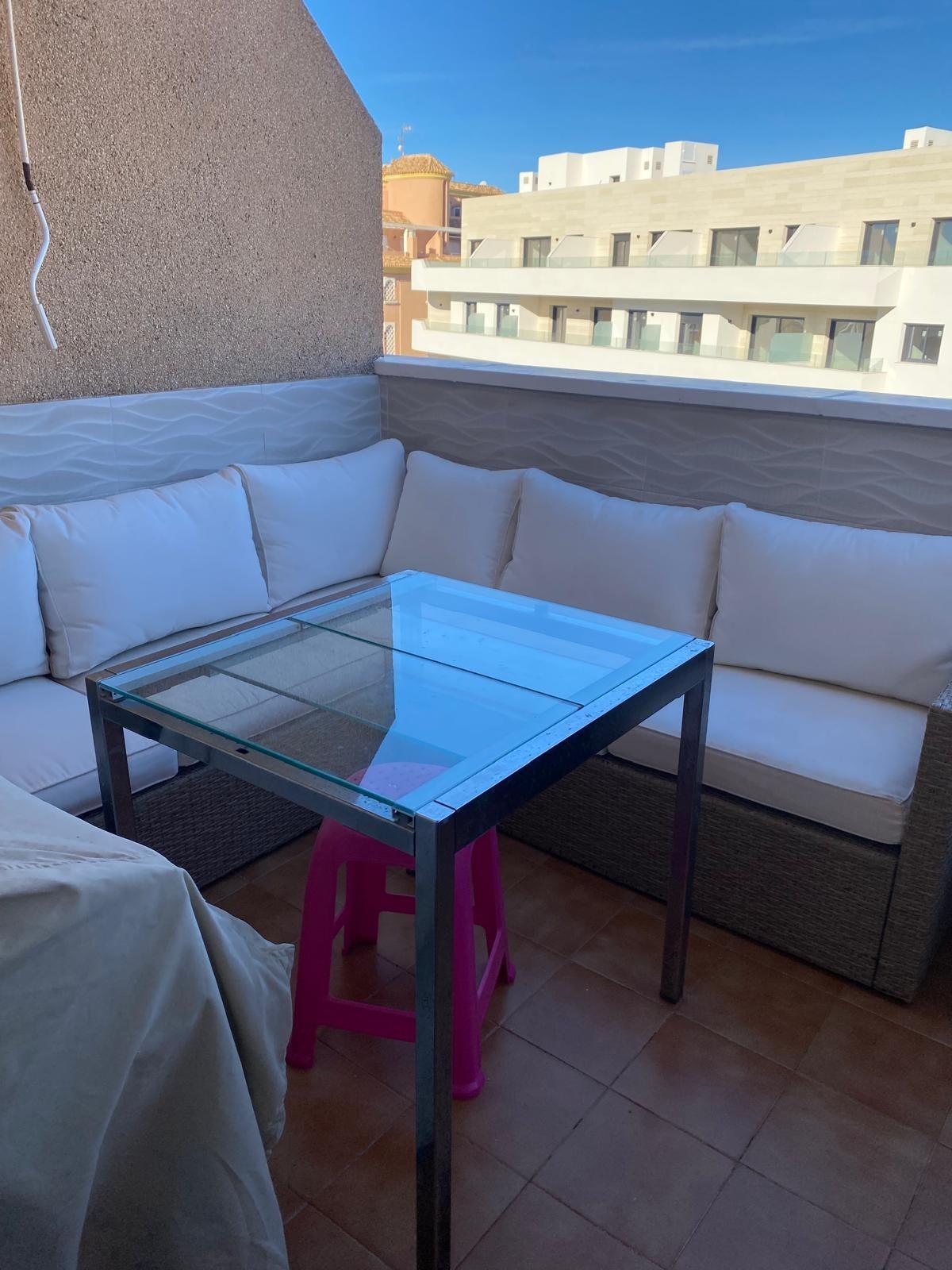 For sale - 3 Bedroom 2 Bathroom Penthouse in Torrevieja - Estacion De Autobuses  - Alicante