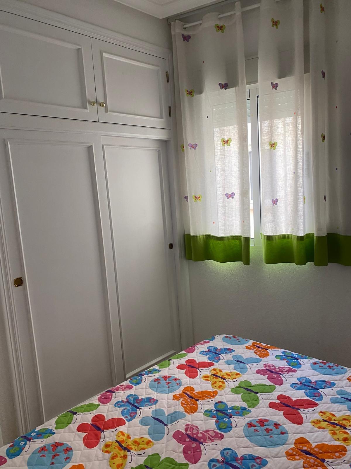 For sale - 3 Bedroom 2 Bathroom Penthouse in Torrevieja - Estacion De Autobuses  - Alicante