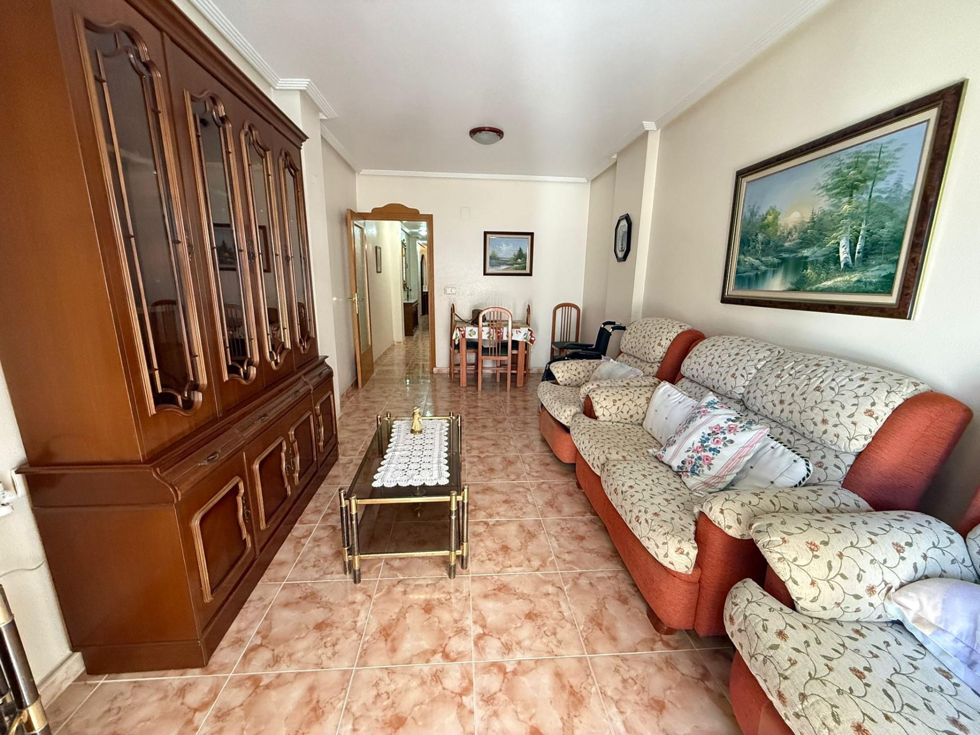 For sale - 2 Bedroom 1 Bathroom Apartment in Torrevieja - Playa Del Cura  - Alicante