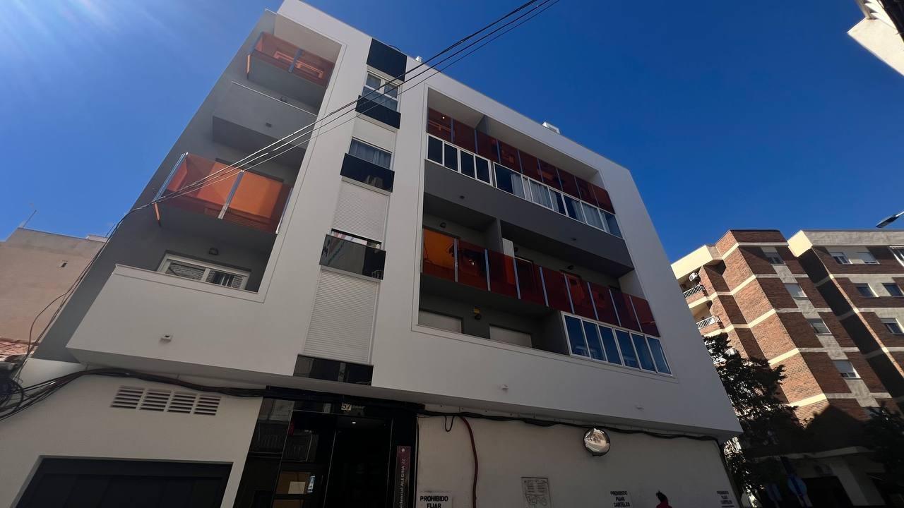 For sale - 2 Bedroom 1 Bathroom Apartment in Torrevieja - PARQUE DE LAS NACIONES  - Alicante