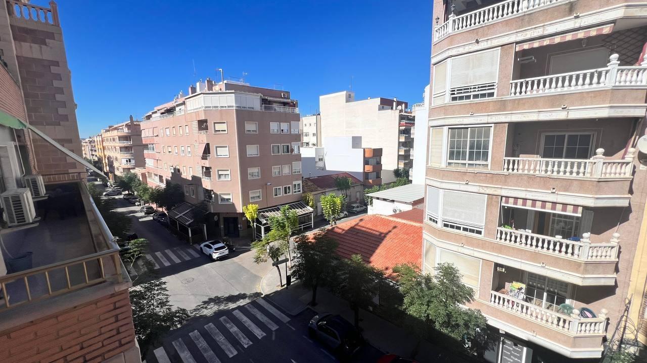 For sale - 2 Bedroom 1 Bathroom Apartment in Torrevieja - PARQUE DE LAS NACIONES  - Alicante