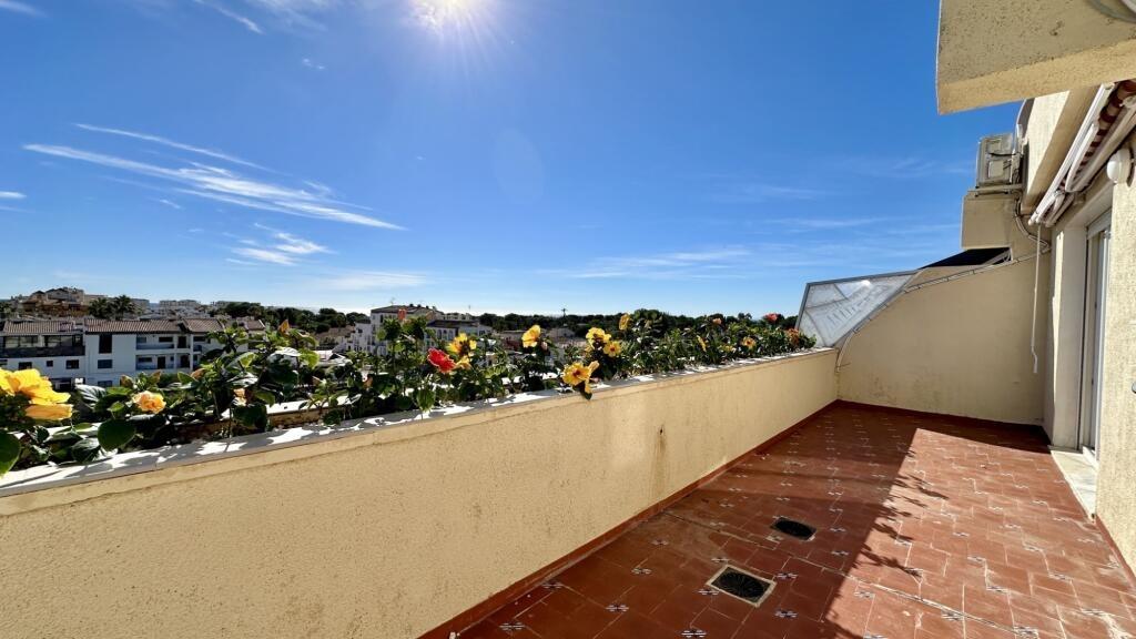 For sale - 2 Bedroom 2 Bathroom Penthouse in Torrevieja - Punta Prima  - Alicante