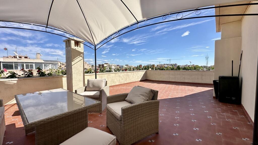 For sale - 2 Bedroom 2 Bathroom Penthouse in Torrevieja - Punta Prima  - Alicante