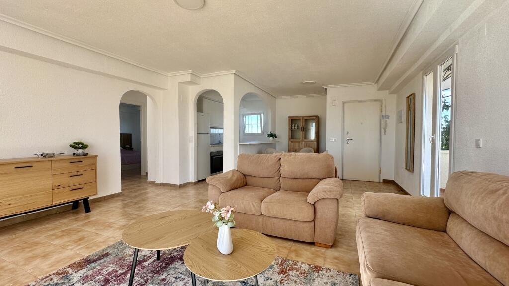 For sale - 2 Bedroom 2 Bathroom Penthouse in Torrevieja - Punta Prima  - Alicante