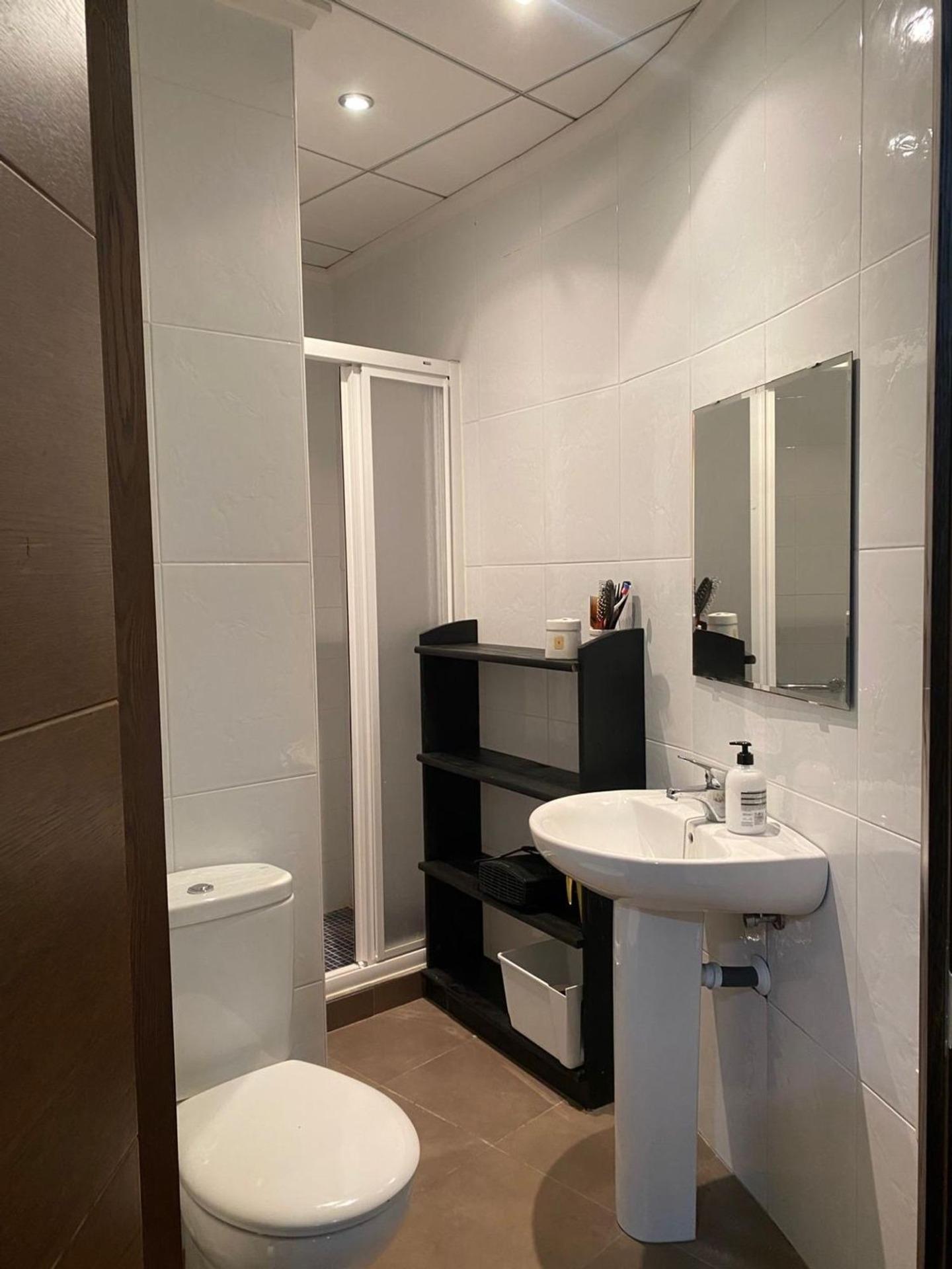 For sale - 5 Bedroom 5 Bathroom Villa in Torrevieja - Centro - Muelle Pesquero  - Alicante