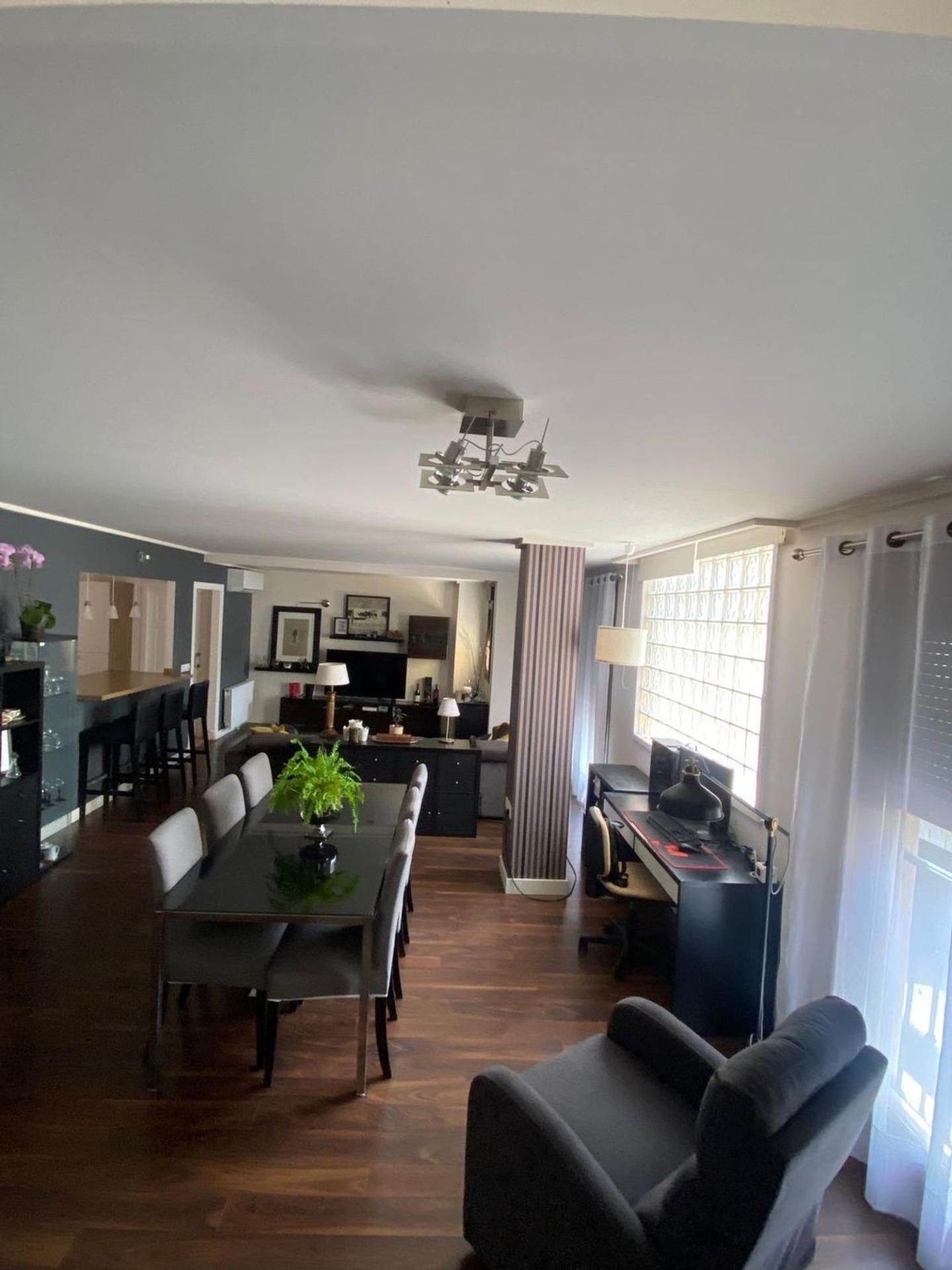 For sale - 5 Bedroom 5 Bathroom Villa in Torrevieja - Centro - Muelle Pesquero  - Alicante