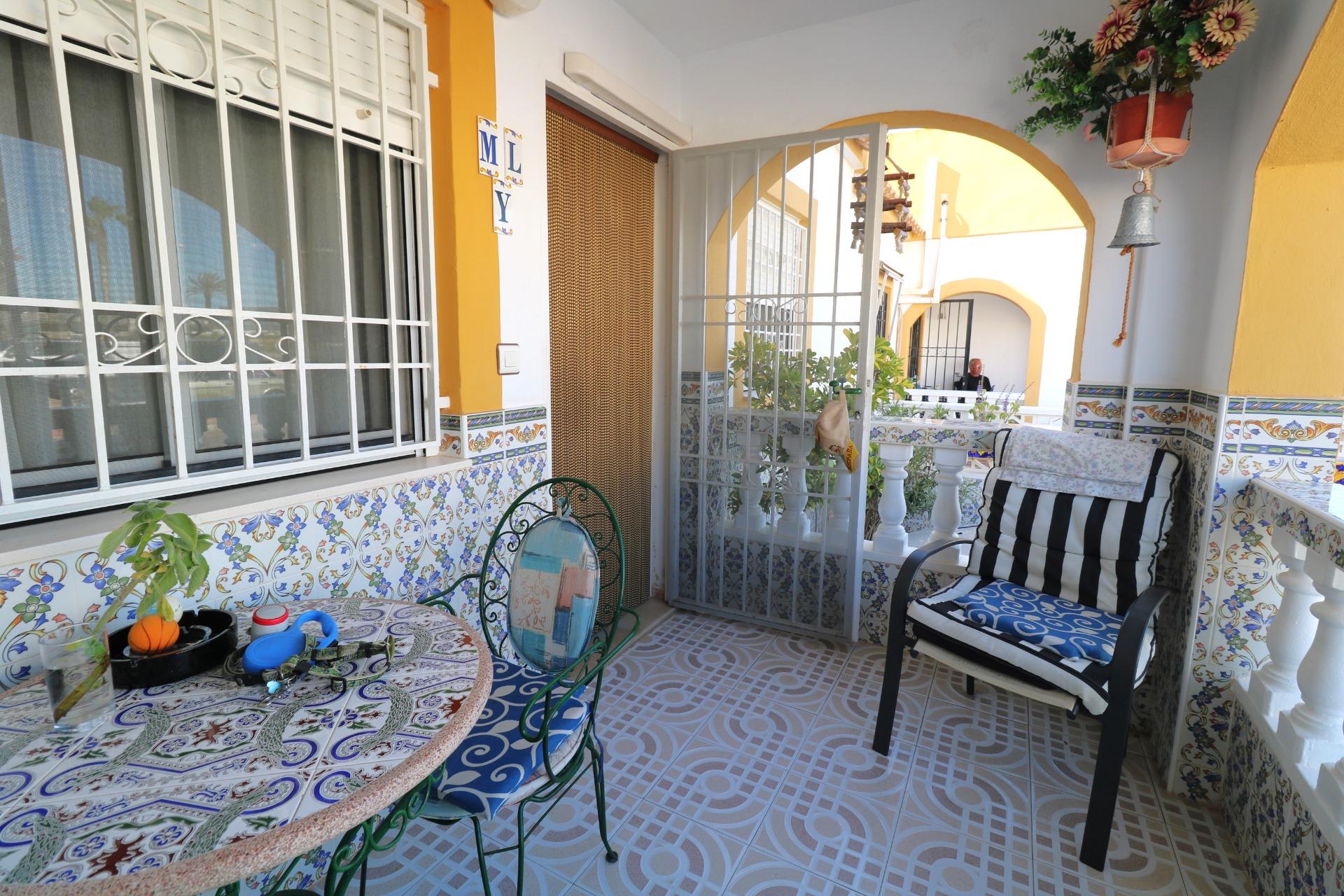 For sale - 2 Bedroom 1 Bathroom Townhouse in Torrevieja - El Limonar  - Alicante