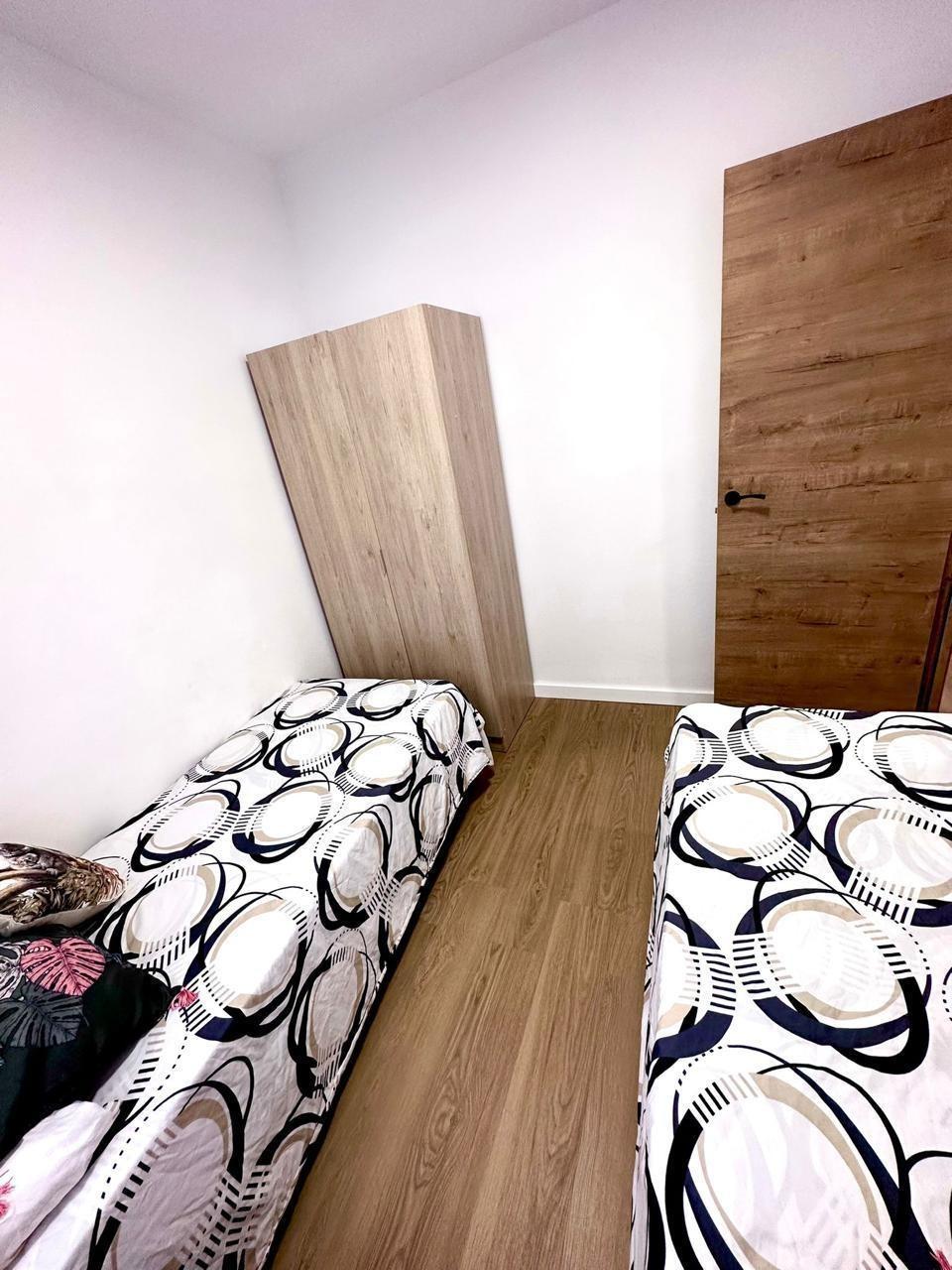 For sale - 2 Bedroom 1 Bathroom Apartment in Torrevieja - Playa Del Cura  - Alicante