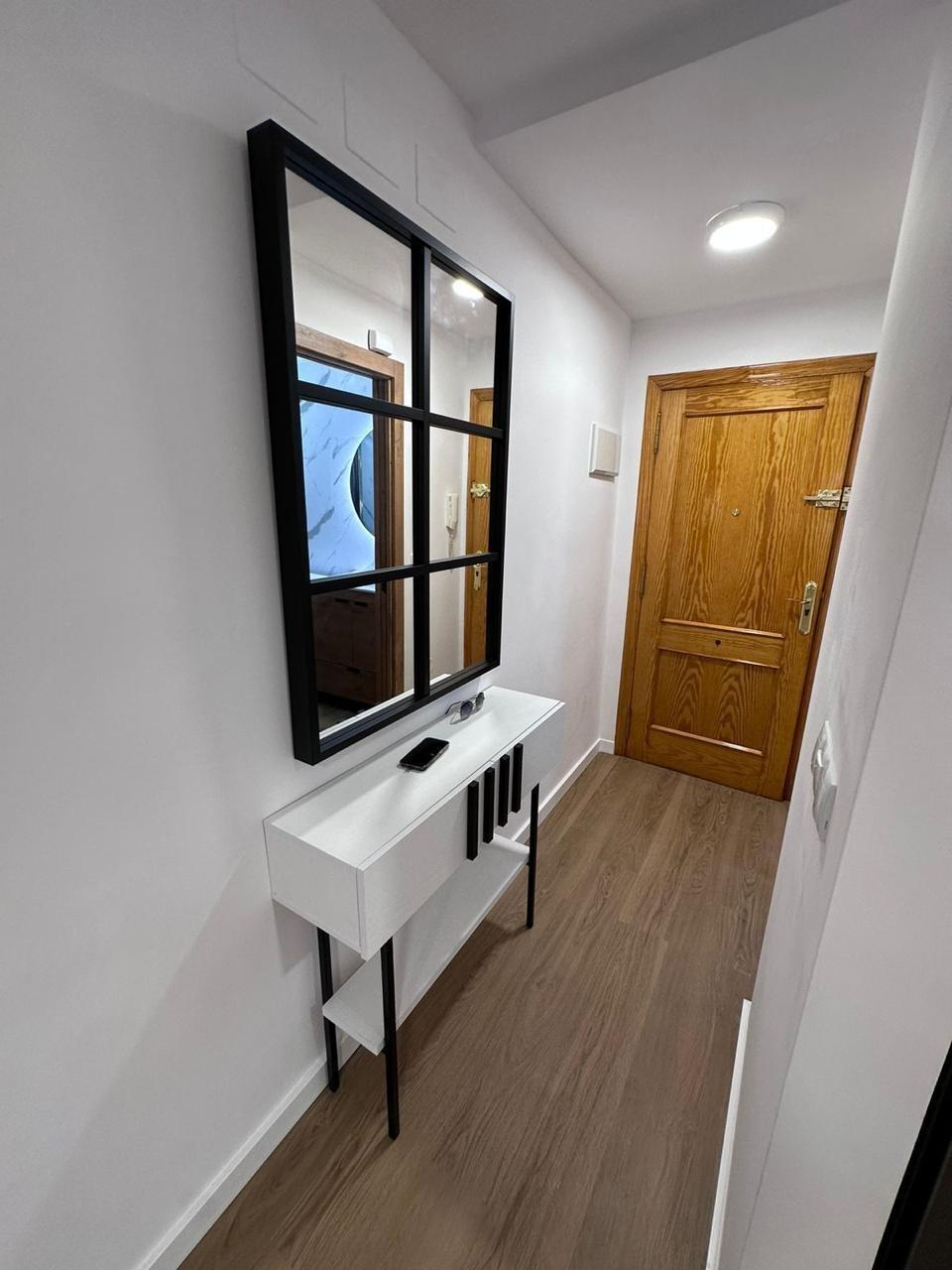 For sale - 2 Bedroom 1 Bathroom Apartment in Torrevieja - Playa Del Cura  - Alicante