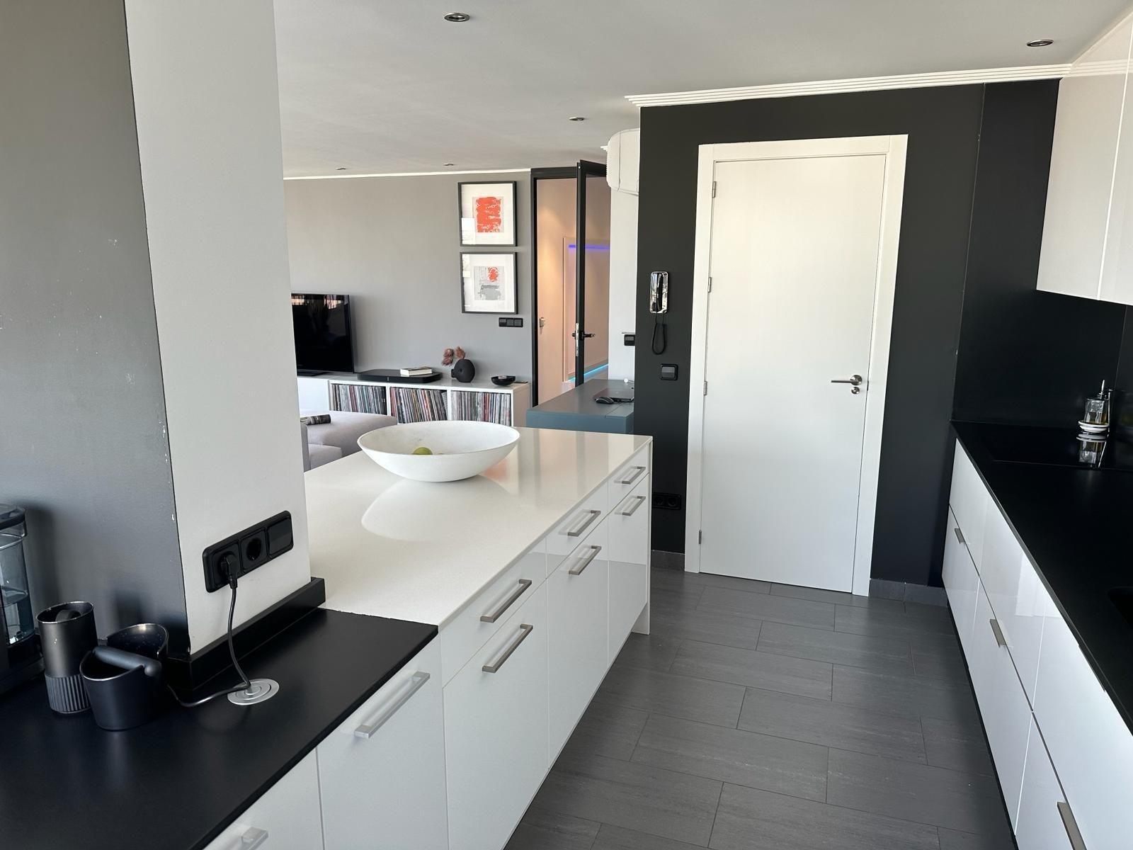 For sale - 2 Bedroom 1 Bathroom Penthouse in Torrevieja - El Acequión - Los Náufragos  - Alicante