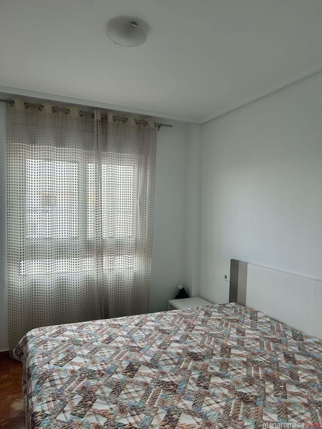 For sale - 2 Bedroom 1 Bathroom Penthouse in Torrevieja - Torreblanca  - Alicante