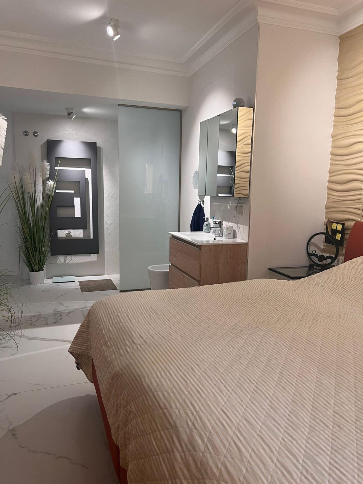 For sale - 3 Bedroom 2 Bathroom Apartment in Torrevieja - Torrevieja  - Alicante