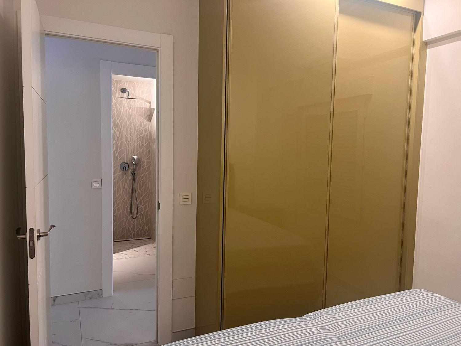 For sale - 3 Bedroom 2 Bathroom Apartment in Torrevieja - Torrevieja  - Alicante