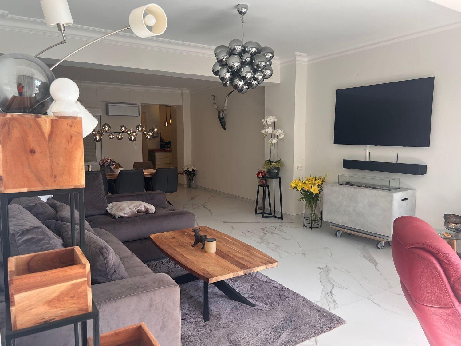 For sale - 3 Bedroom 2 Bathroom Apartment in Torrevieja - Torrevieja  - Alicante