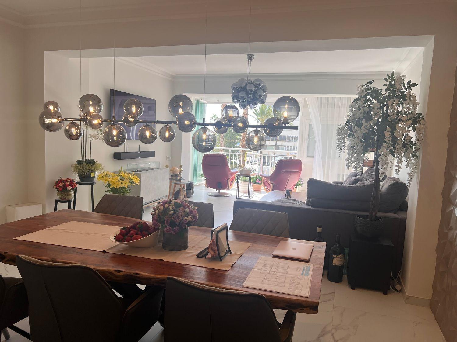 For sale - 3 Bedroom 2 Bathroom Apartment in Torrevieja - Torrevieja  - Alicante