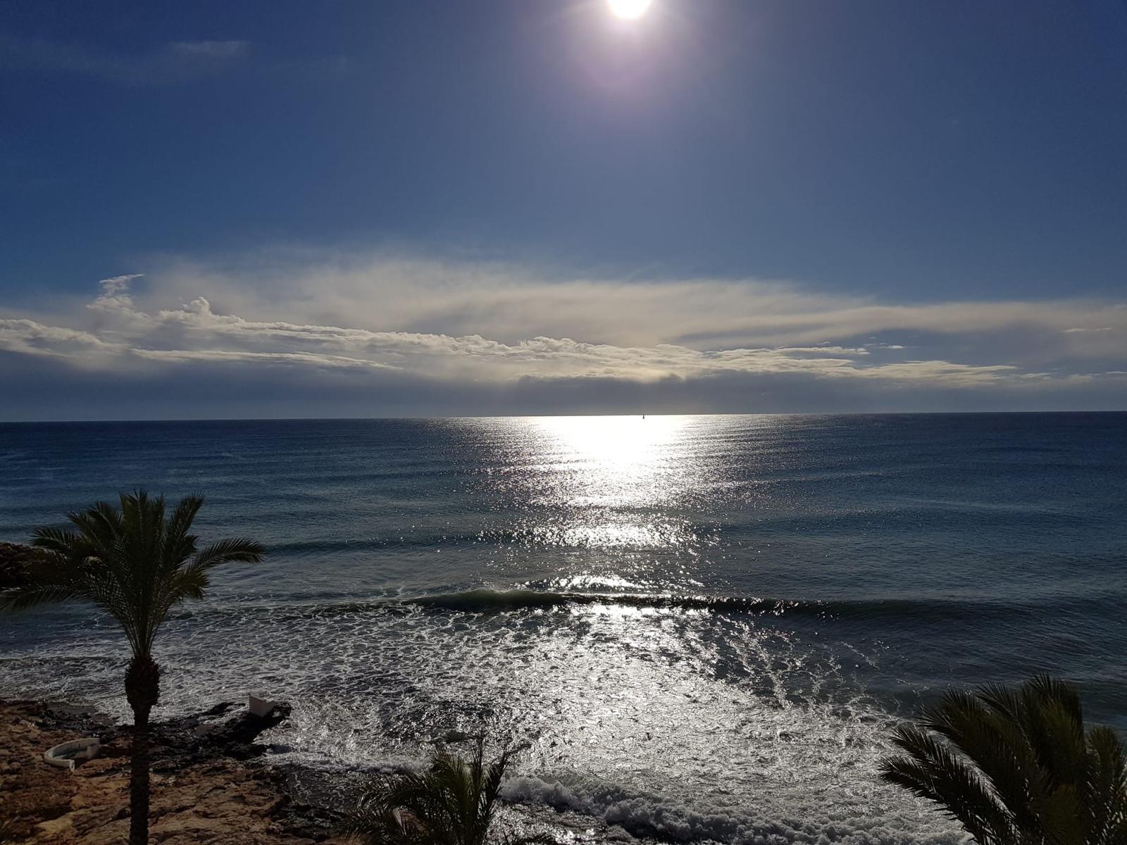 For sale - 4 Bedroom 3 Bathroom Apartment in Torrevieja - Las Piscinas Naturales  - Alicante