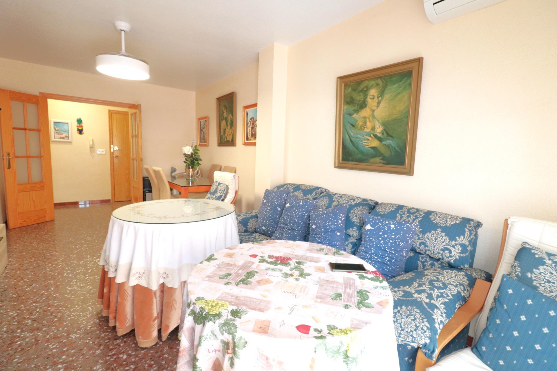 For sale - 3 Bedroom 1 Bathroom Apartment in Torrevieja - Acequion  - Alicante