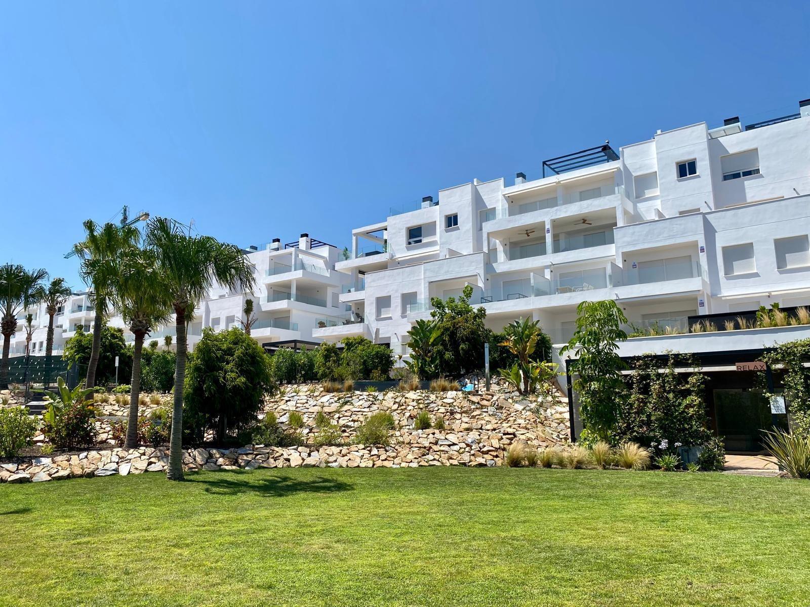 For sale - 3 Bedroom 2 Bathroom Penthouse in Torrevieja - Punta Prima  - Alicante