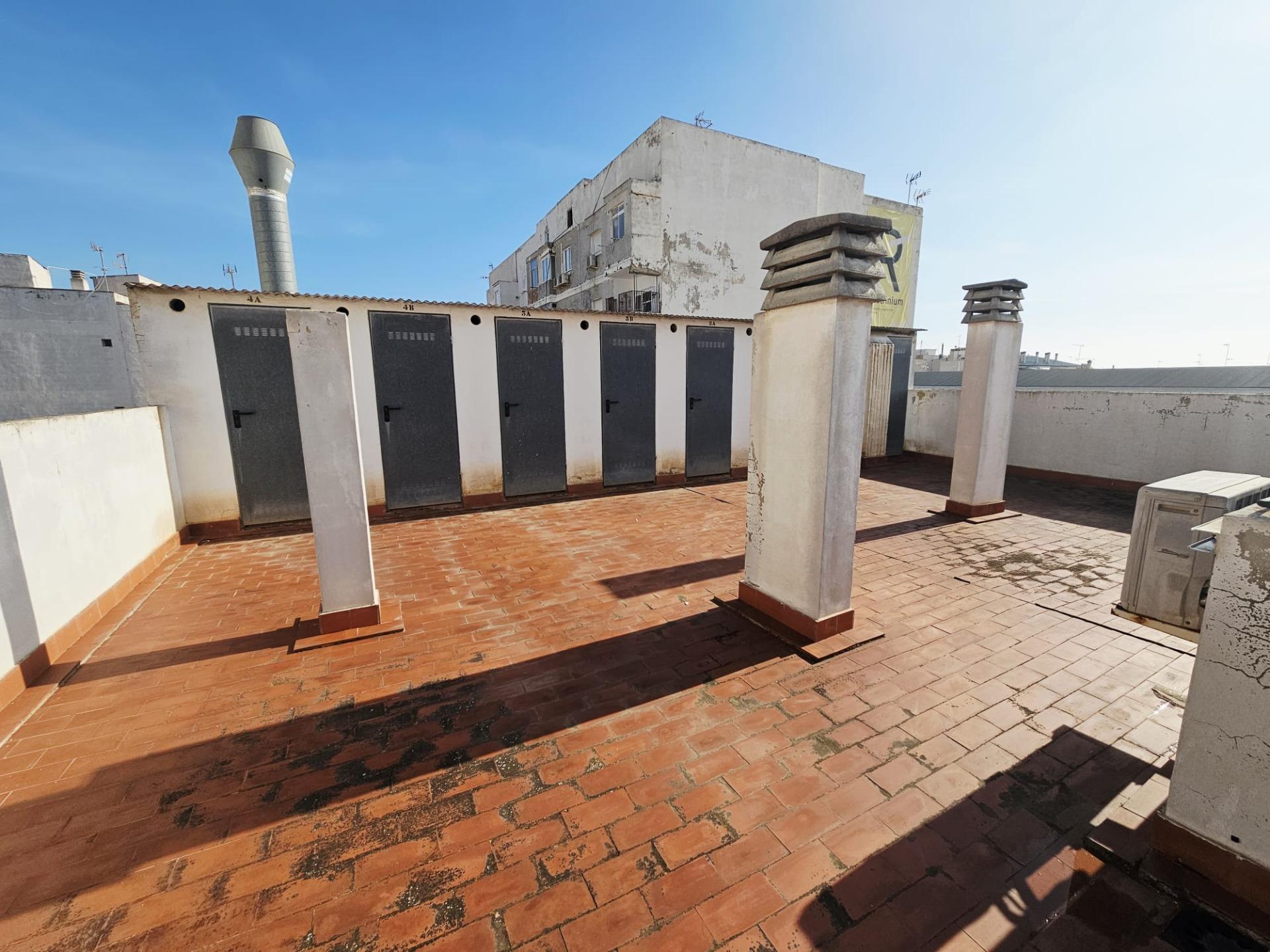 For sale - 3 Bedroom 2 Bathroom Apartment in Torrevieja - Estacion De Autobuses  - Alicante