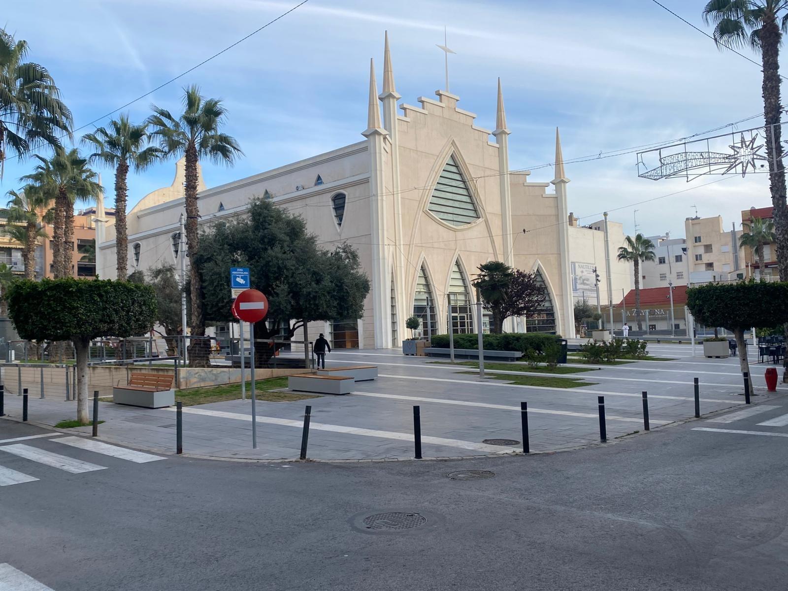 For sale - 3 Bedroom 2 Bathroom Apartment in Torrevieja - Estacion De Autobuses  - Alicante