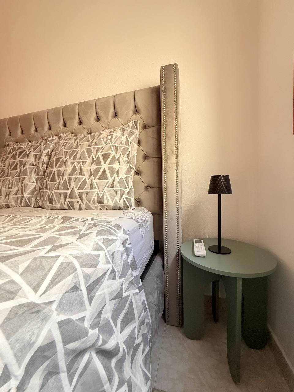 For sale - 2 Bedroom 1 Bathroom Penthouse in Torrevieja - Playa Del Cura  - Alicante