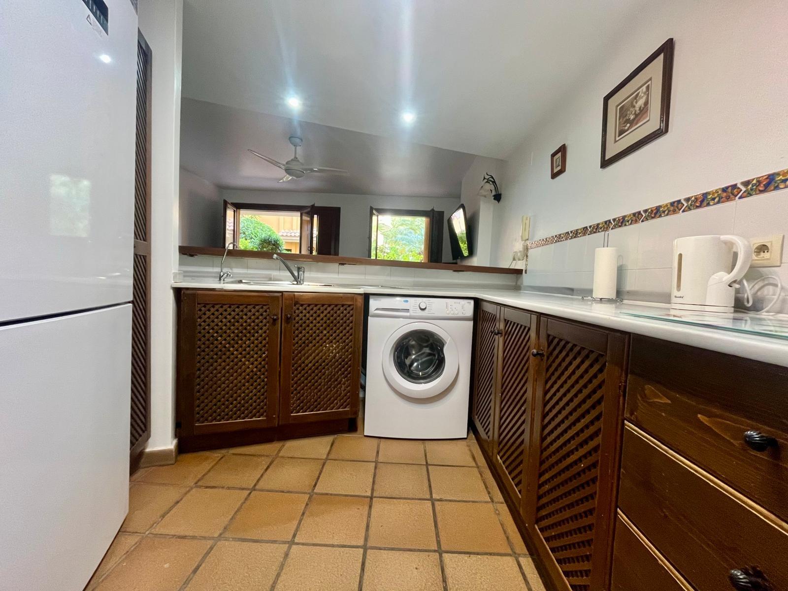 For sale - 2 Bedroom 2 Bathroom Bungalow in Torrevieja - Punta Prima  - Alicante