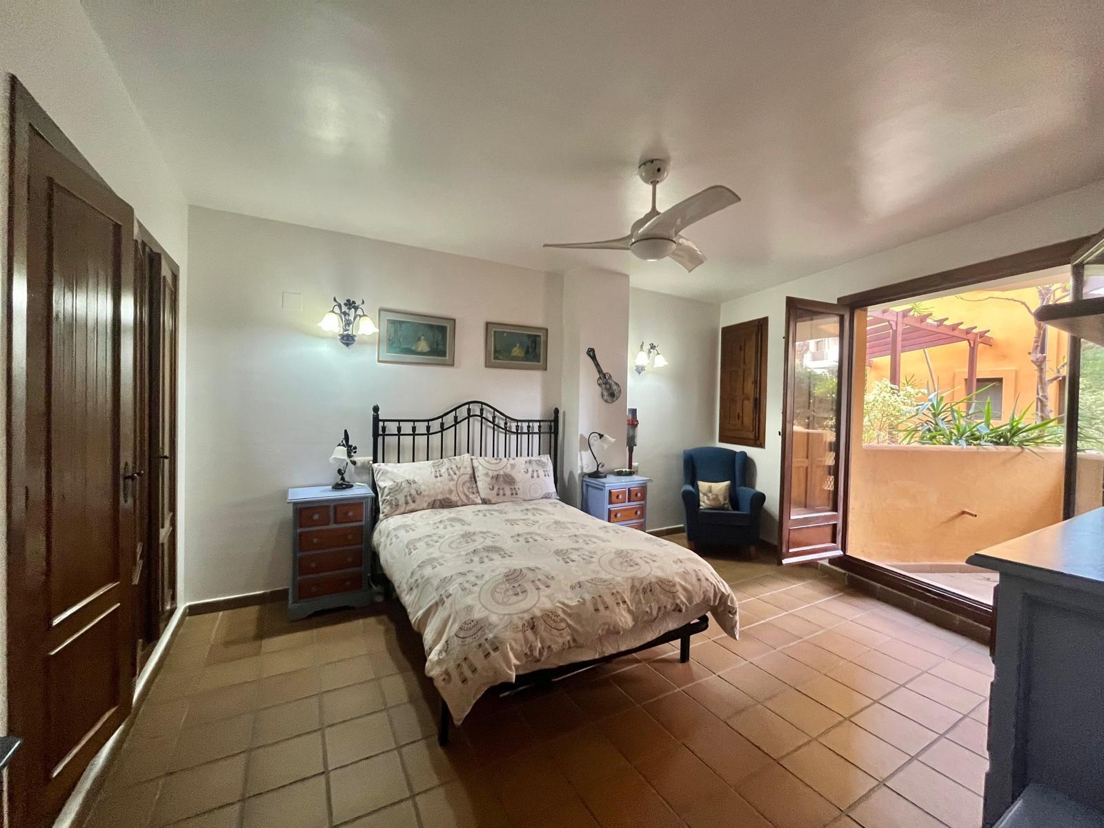 For sale - 2 Bedroom 2 Bathroom Bungalow in Torrevieja - Punta Prima  - Alicante