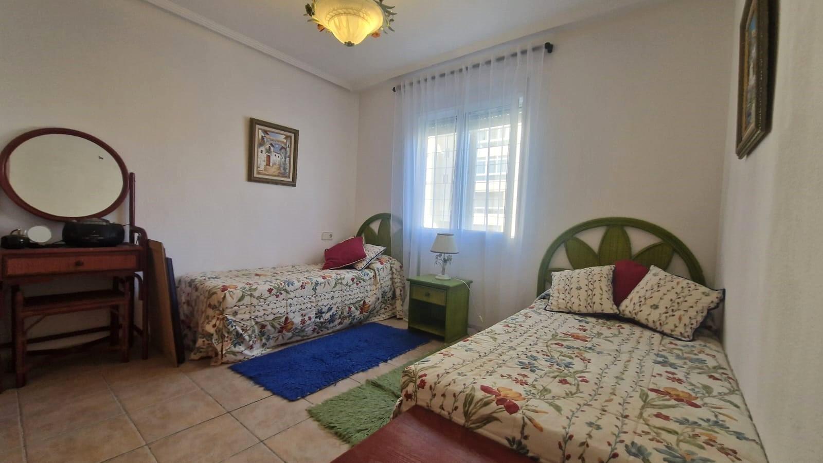 For sale - 3 Bedroom 2 Bathroom Town House in Torrevieja - Torreblanca  - Alicante