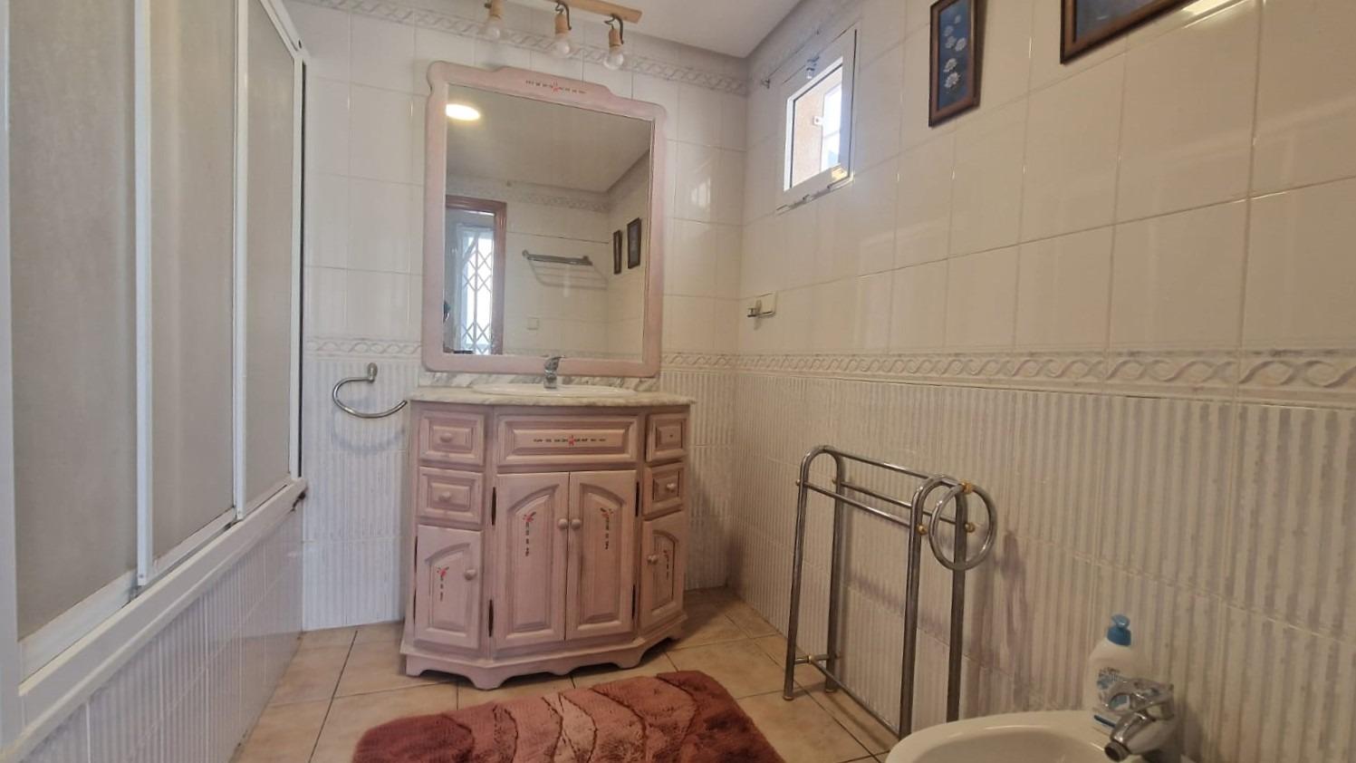 For sale - 3 Bedroom 2 Bathroom Town House in Torrevieja - Torreblanca  - Alicante