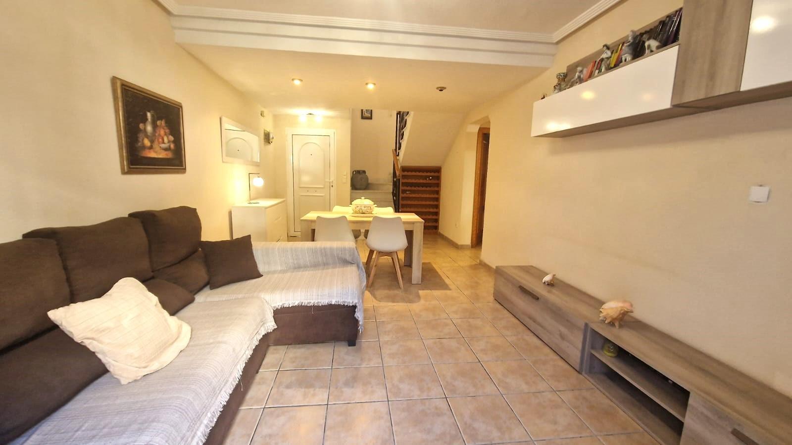 For sale - 3 Bedroom 2 Bathroom Town House in Torrevieja - Torreblanca  - Alicante