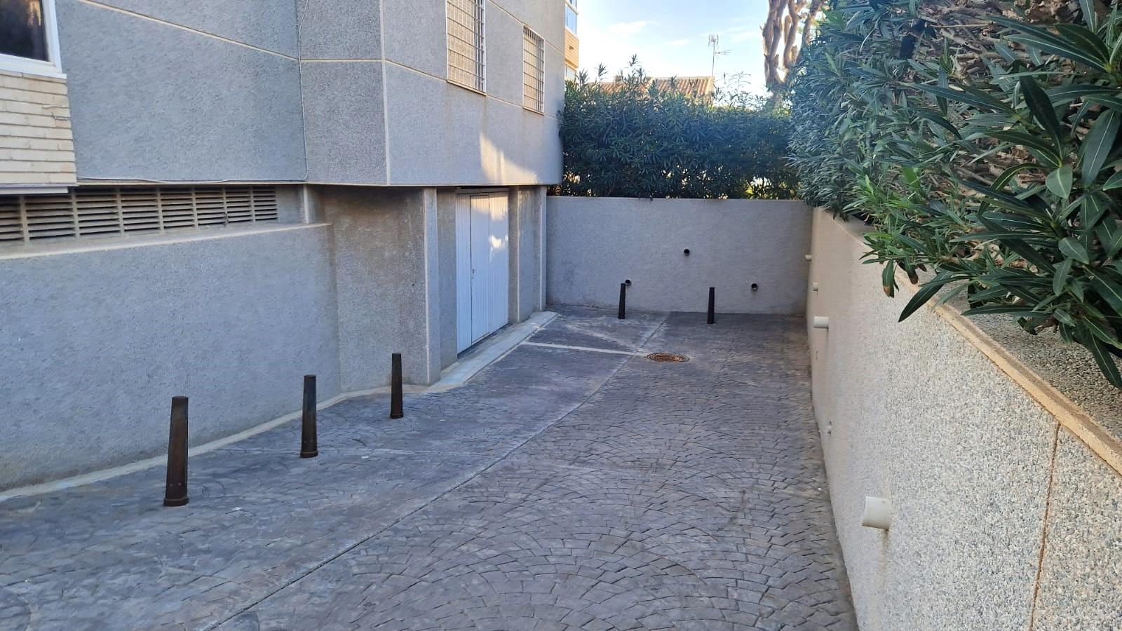 For sale - 3 Bedroom 2 Bathroom Town House in Torrevieja - Torreblanca  - Alicante