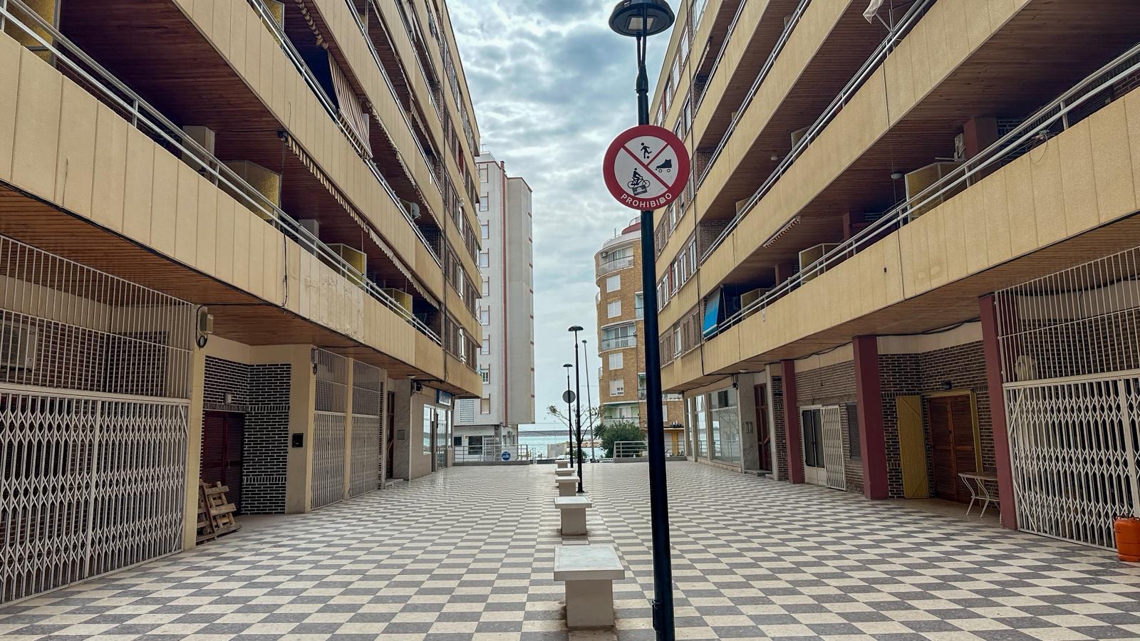 For sale - 2 Bedroom 2 Bathroom Apartment in Torrevieja - Costa Blanca  - Alicante
