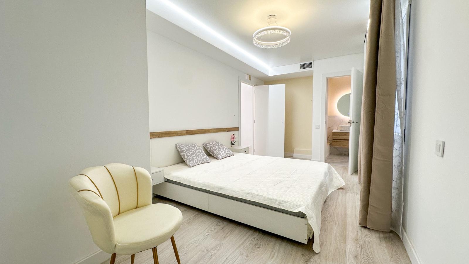 For sale - 2 Bedroom 2 Bathroom Apartment in Torrevieja - Costa Blanca  - Alicante