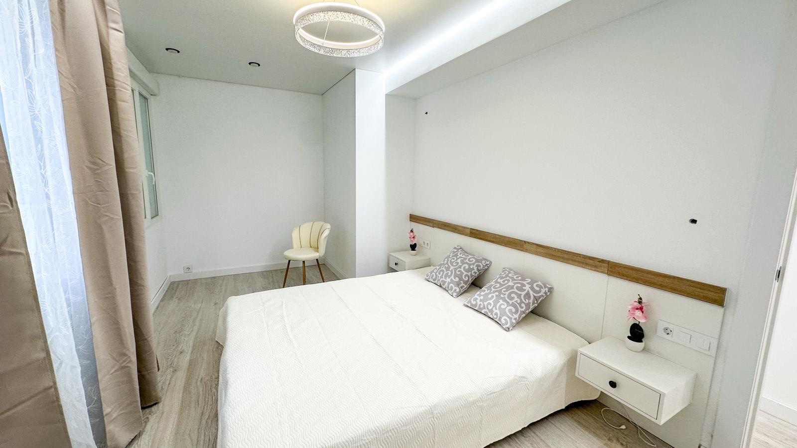 For sale - 2 Bedroom 2 Bathroom Apartment in Torrevieja - Costa Blanca  - Alicante