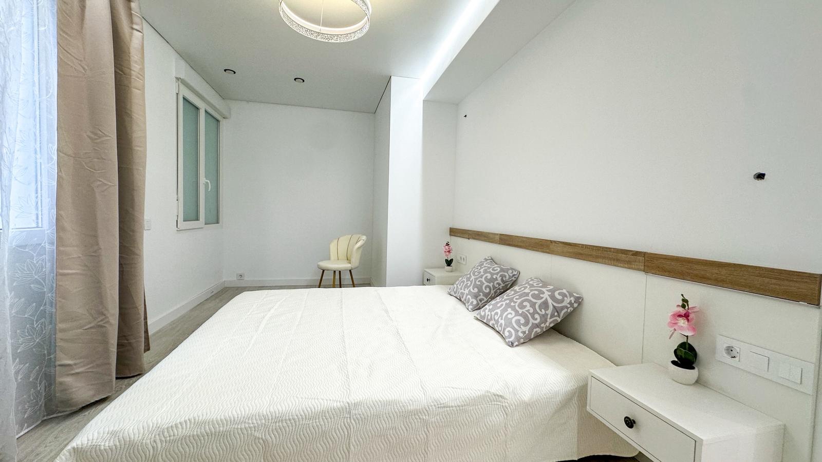 For sale - 2 Bedroom 2 Bathroom Apartment in Torrevieja - Costa Blanca  - Alicante