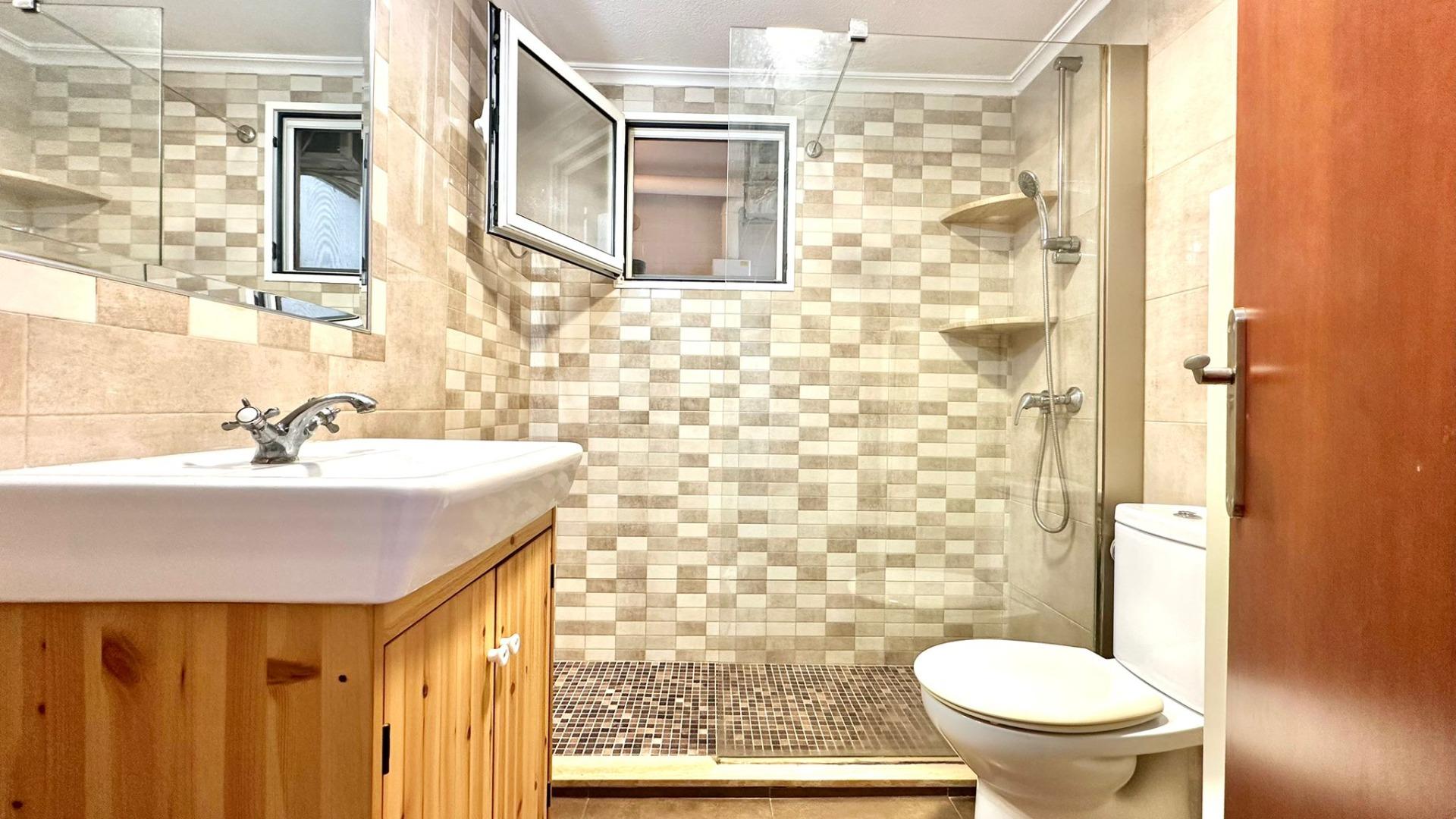 For sale - 3 Bedroom 1 Bathroom Apartment in Torrevieja - Acequion  - Alicante