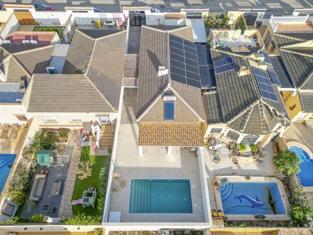 For sale - 3 Bedroom 2 Bathroom Villa in Torrevieja - Costa Blanca  - Alicante