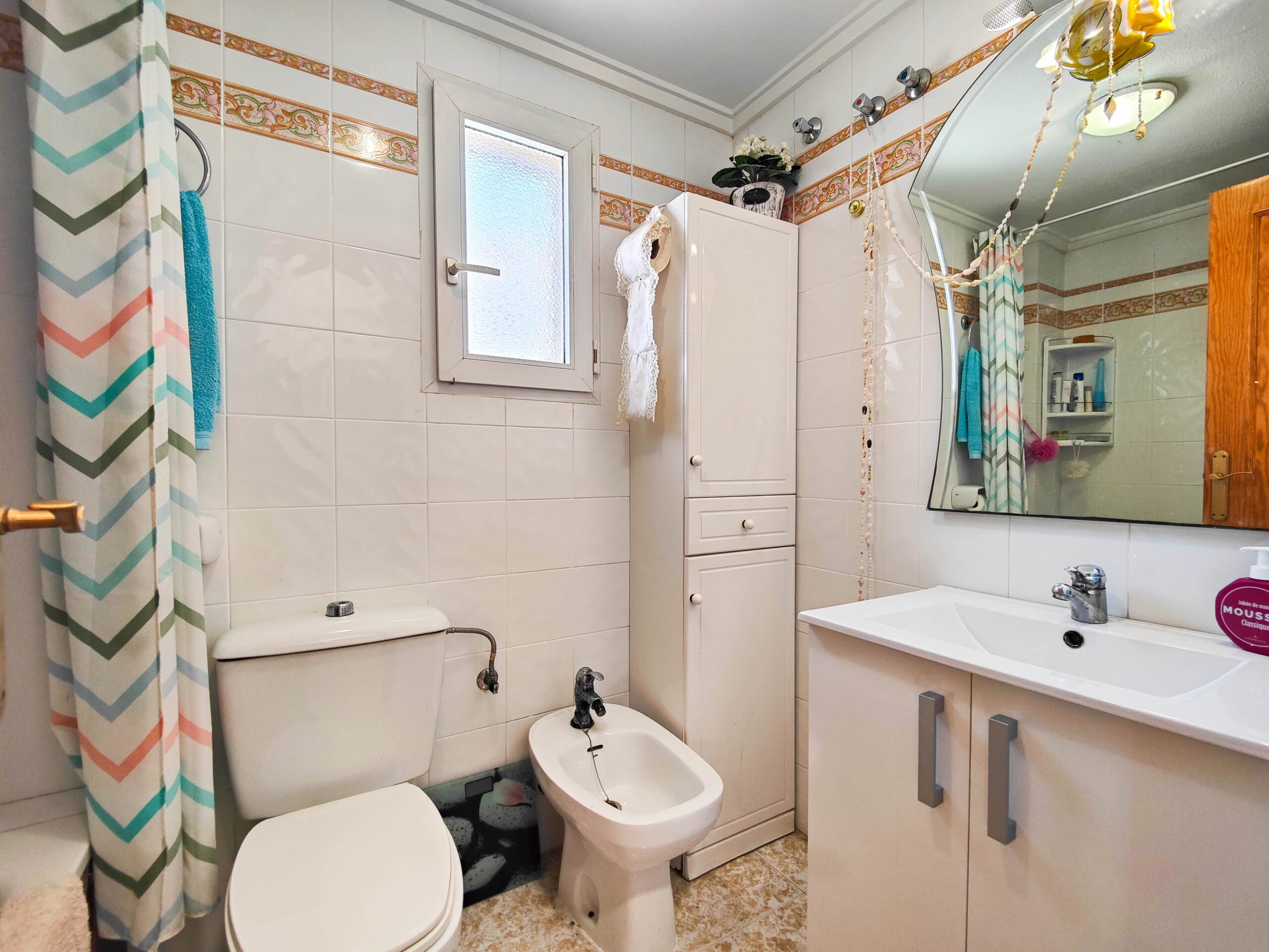 For sale - 3 Bedroom 1 Bathroom Penthouse in Torrevieja - Costa Blanca  - Alicante