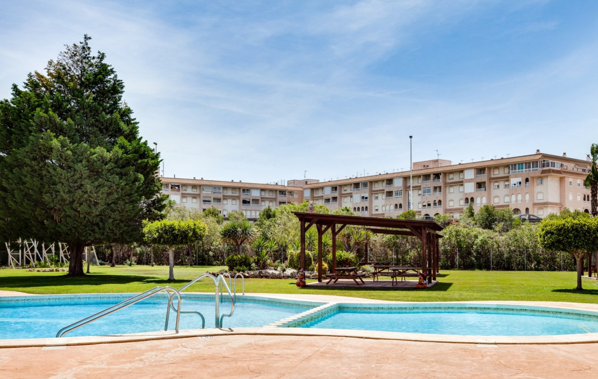 For sale - 3 Bedroom 1 Bathroom Penthouse in Torrevieja - Costa Blanca  - Alicante