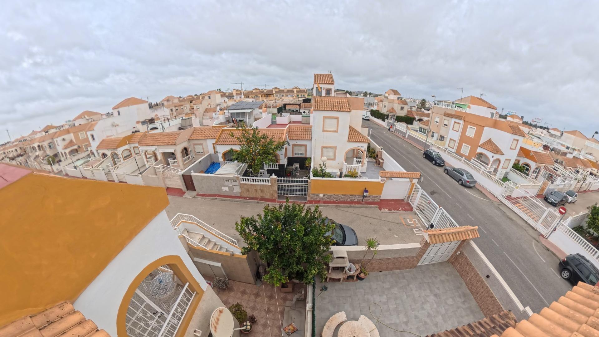 For sale - 2 Bedroom 1 Bathroom Bungalow in Torrevieja - El Limonar  - Alicante