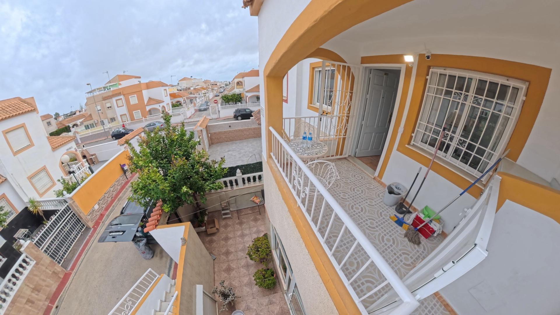 For sale - 2 Bedroom 1 Bathroom Bungalow in Torrevieja - El Limonar  - Alicante