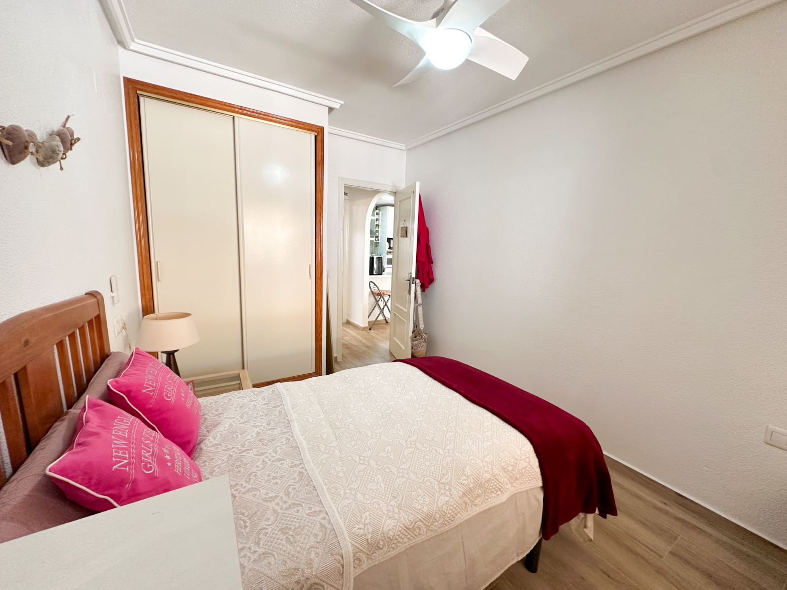 For sale - 2 Bedroom 1 Bathroom Apartment in Torrevieja - Costa Blanca  - Alicante