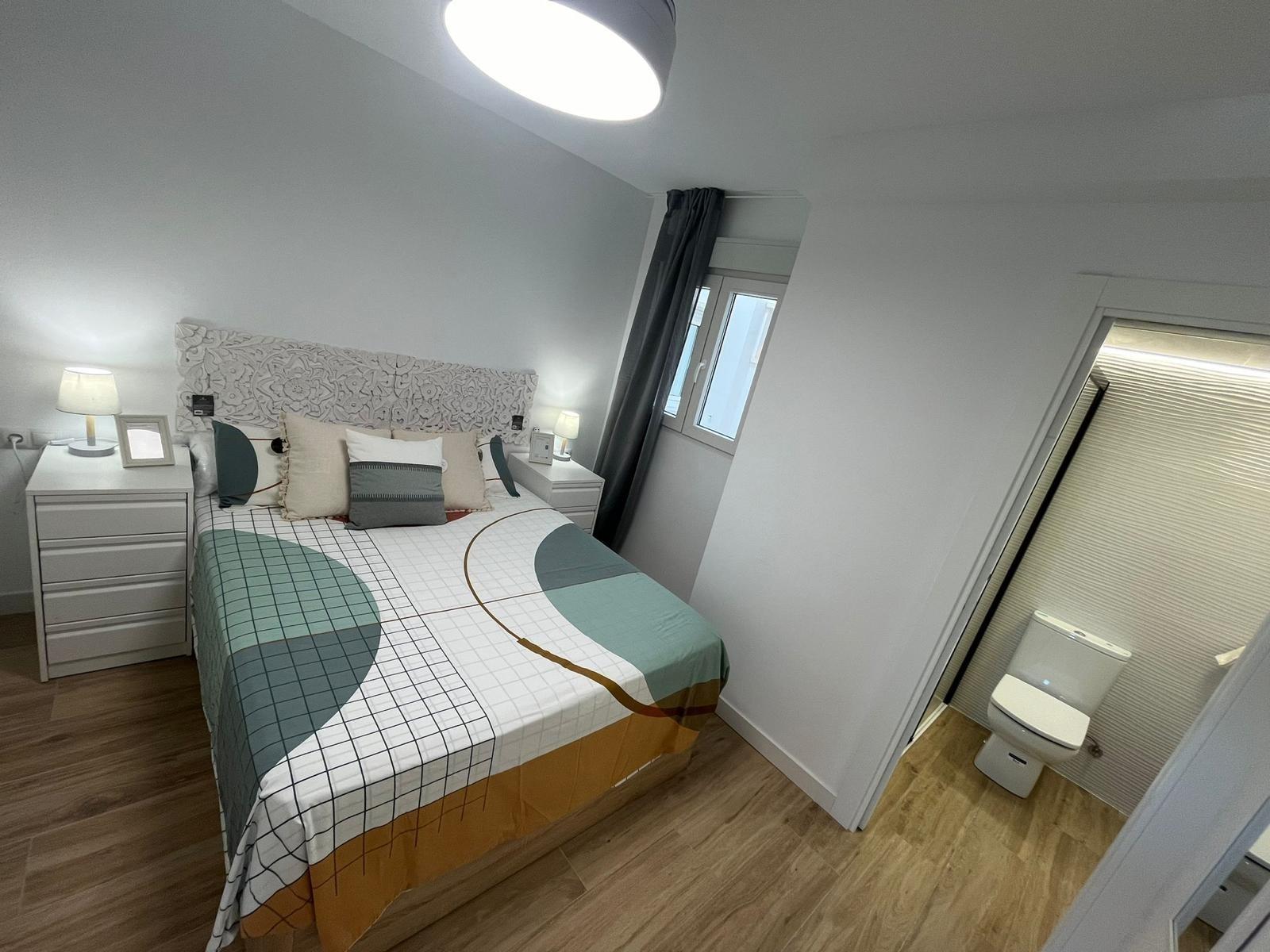 For sale - 3 Bedroom 2 Bathroom Apartment in Torrevieja - Punta Prima  - Alicante