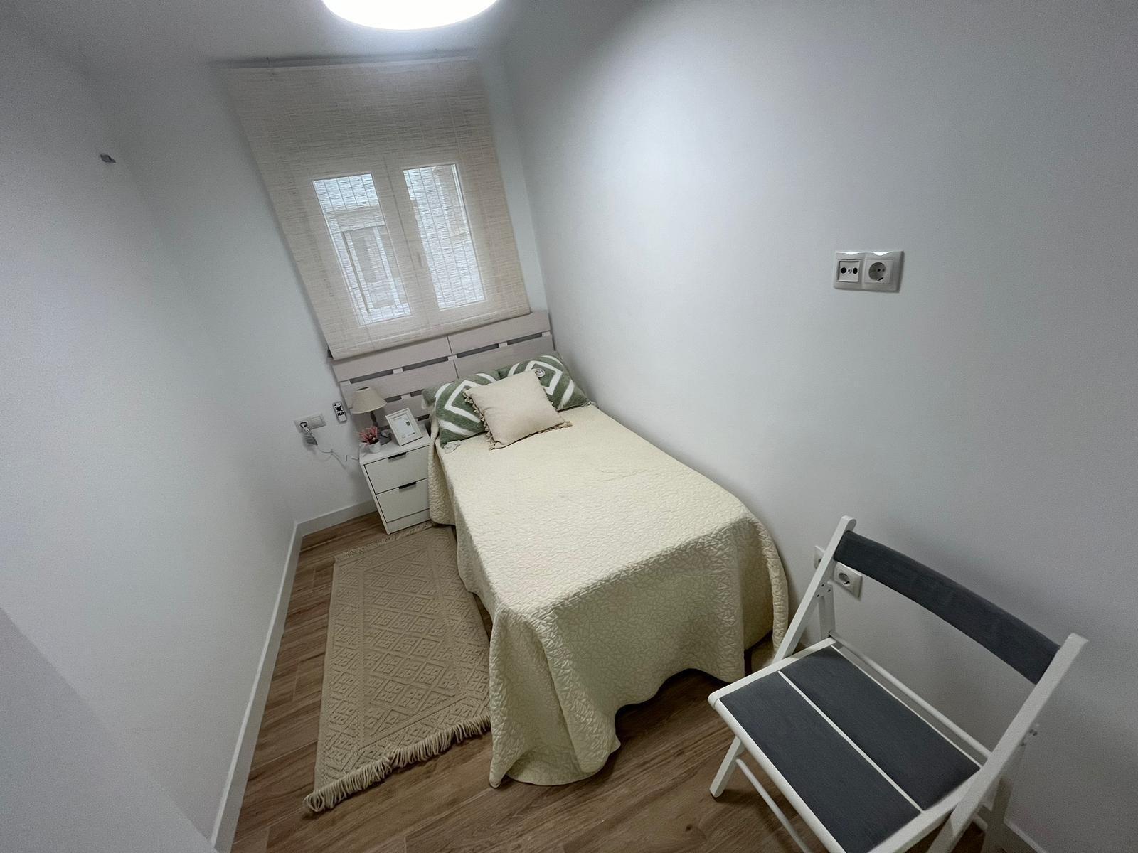 For sale - 3 Bedroom 2 Bathroom Apartment in Torrevieja - Punta Prima  - Alicante