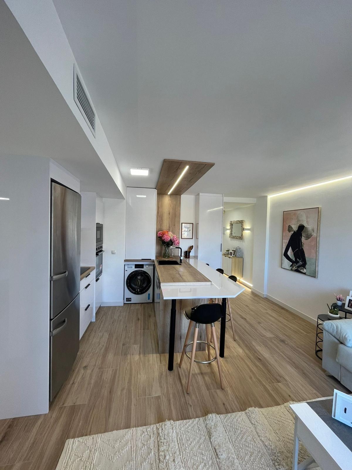 For sale - 3 Bedroom 2 Bathroom Apartment in Torrevieja - Punta Prima  - Alicante