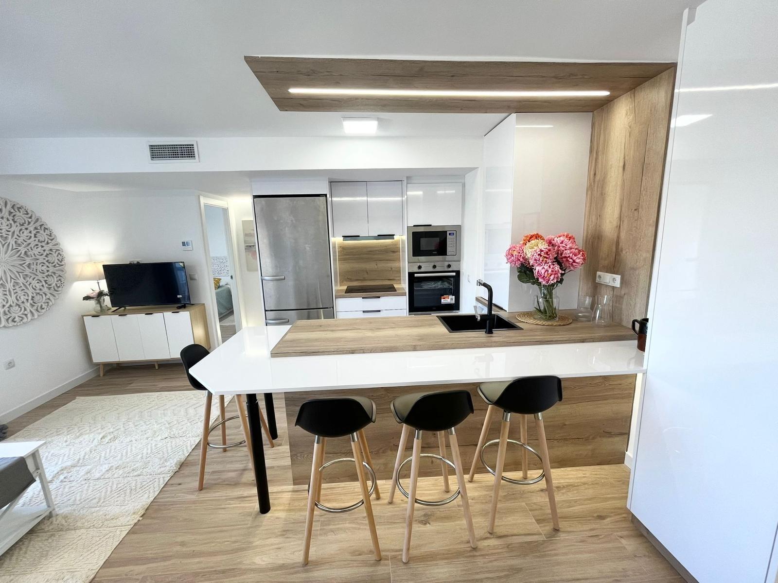 For sale - 3 Bedroom 2 Bathroom Apartment in Torrevieja - Punta Prima  - Alicante