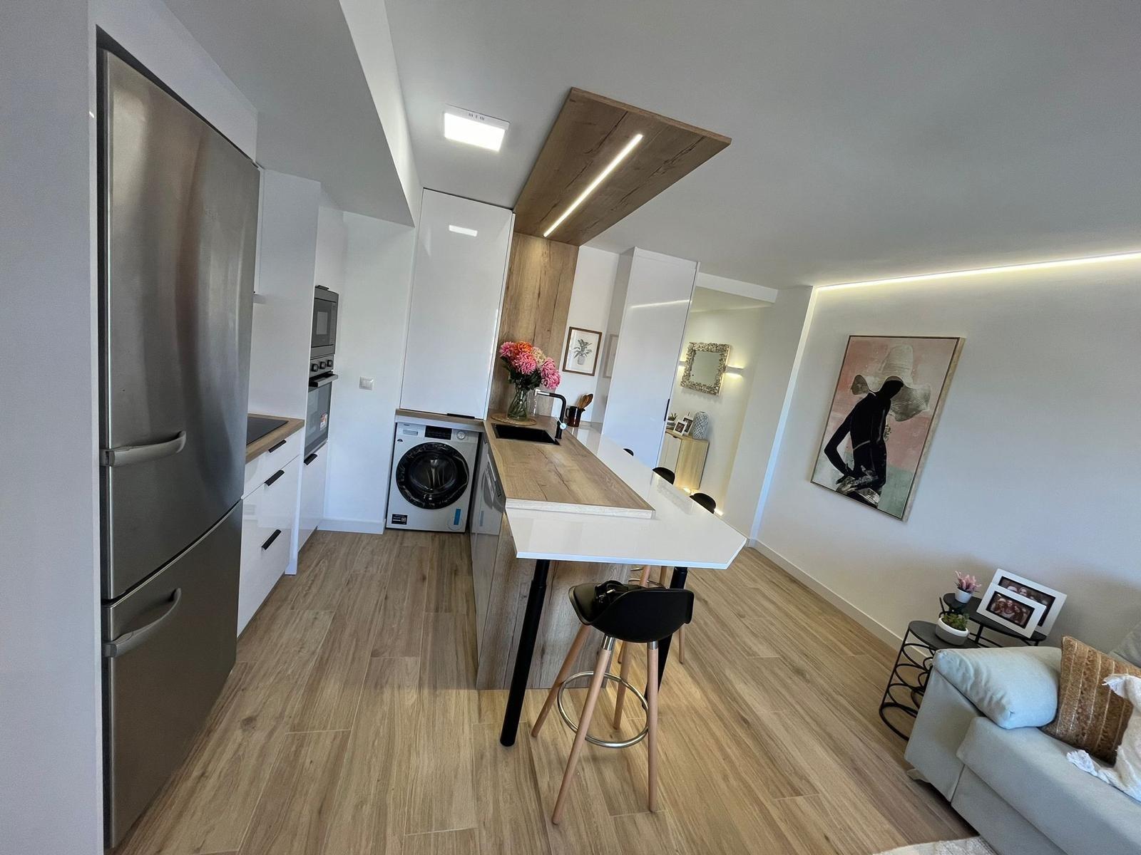 For sale - 3 Bedroom 2 Bathroom Apartment in Torrevieja - Punta Prima  - Alicante