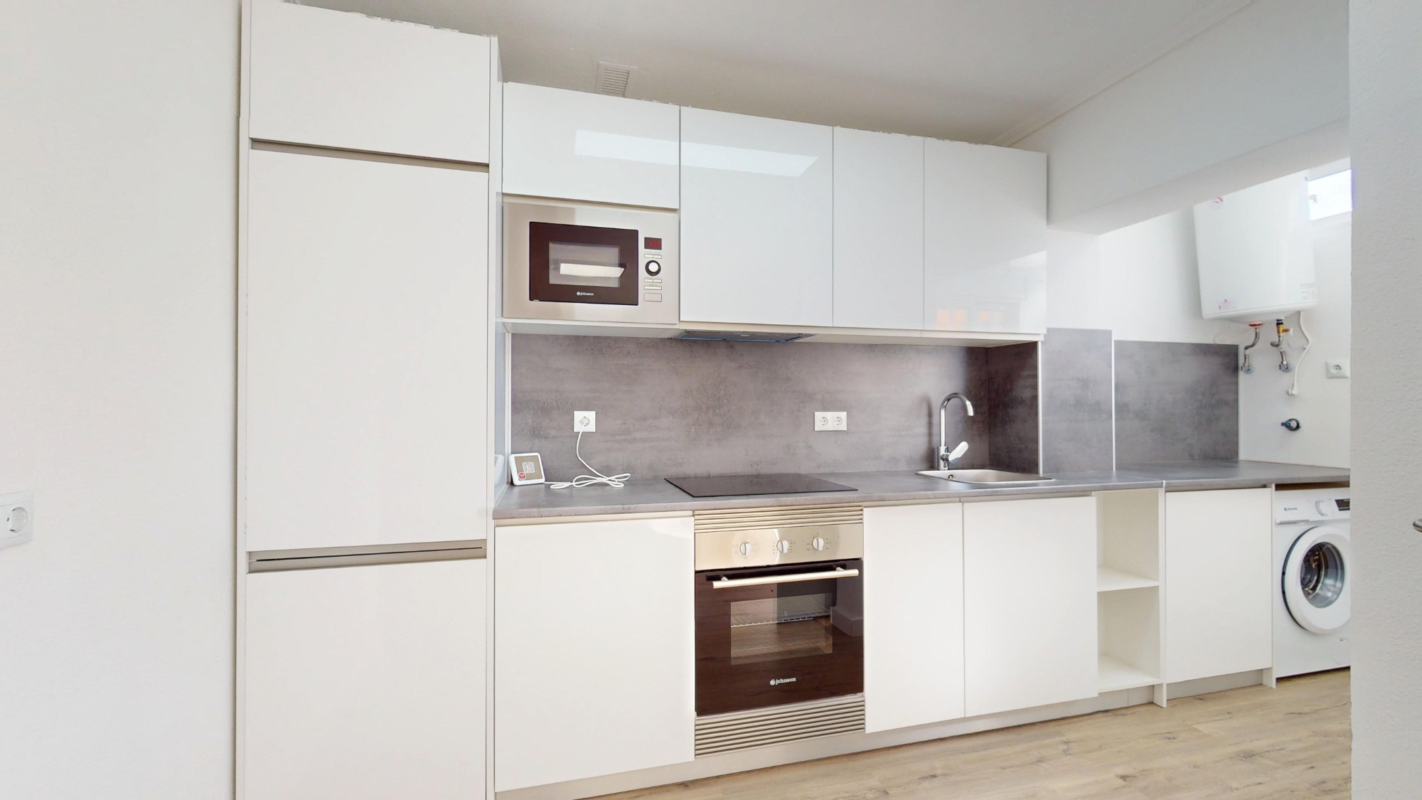 For sale - 2 Bedroom 1 Bathroom Bungalow in Villamartin - Costa Blanca  - Alicante