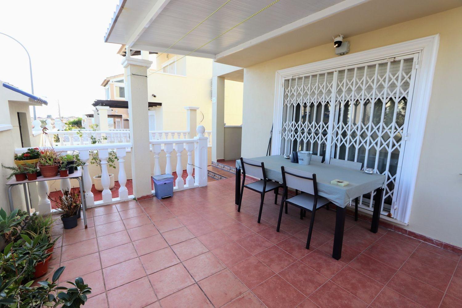 For sale - 3 Bedroom 2 Bathroom Town House in San Miguel de Salinas - El Galán  - Alicante