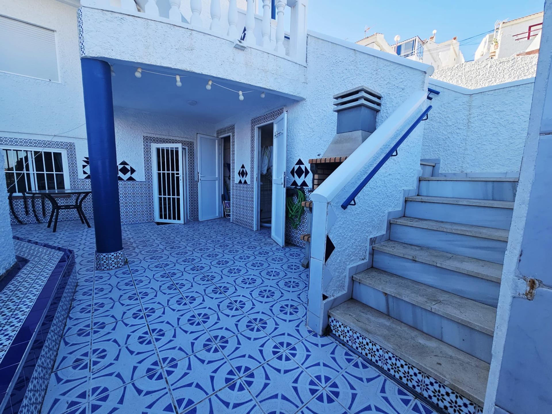 For sale - 3 Bedroom 2 Bathroom Duplex in Torrevieja - Cabo Cervera  - Alicante